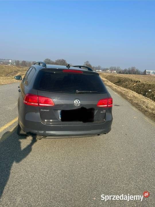 Grafitowy Używany 2013 VW Passat Kombi | 28 000 zł (Dość drogi) - Obraz 1/4