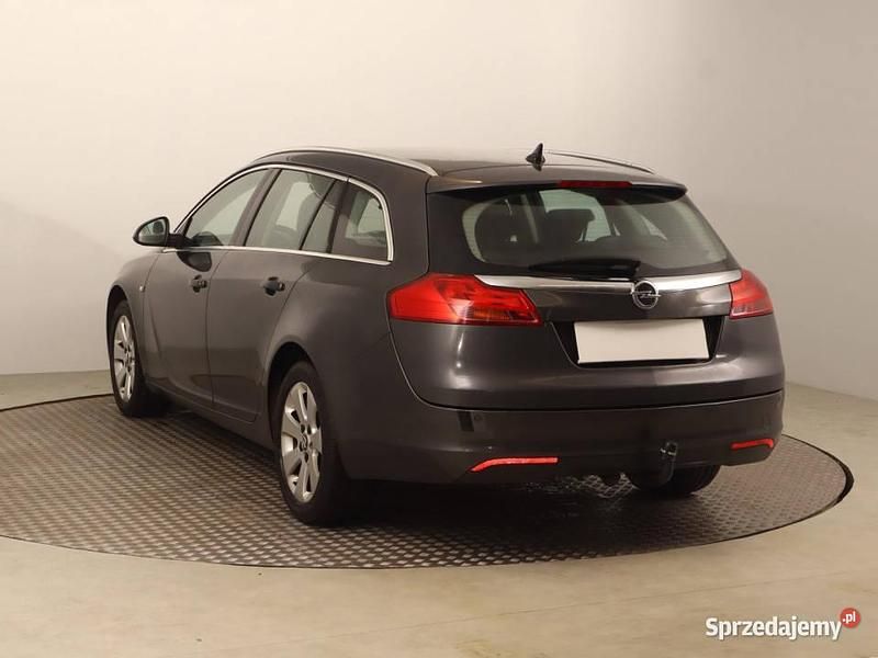 Używany Opel Insignia 140 KM (102 kW) 2009 Szary Kombi