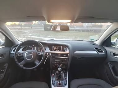 Srebrny Używany 2011 Audi A4 Sedan/Limuzyna | 18 900 zł - Obraz 1/4