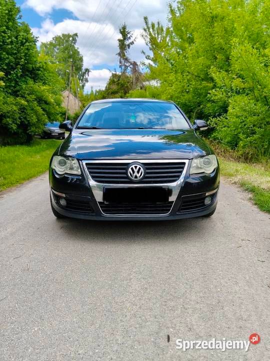 Czarny Używany 2005 VW Passat Sedan/Limuzyna | 8500 zł (Uczciwa cena) - Obraz 1/4
