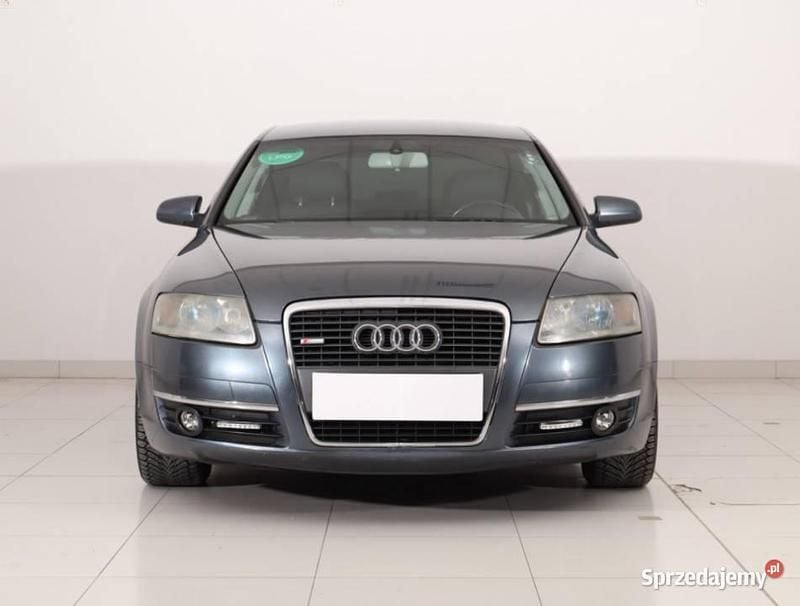 Szary Używany 2004 Audi A6 Sedan/Limuzyna | 13 499 zł (Uczciwa cena) - Obraz 1/4