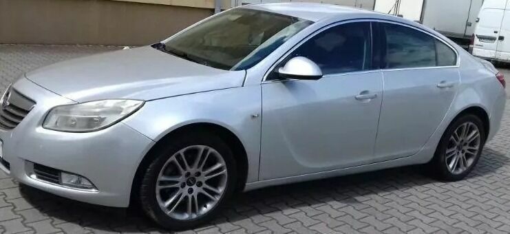 Srebrny Używany 2013 Opel Insignia Cosmo Sedan/Limuzyna | 10 000 zł - Obraz 1/4