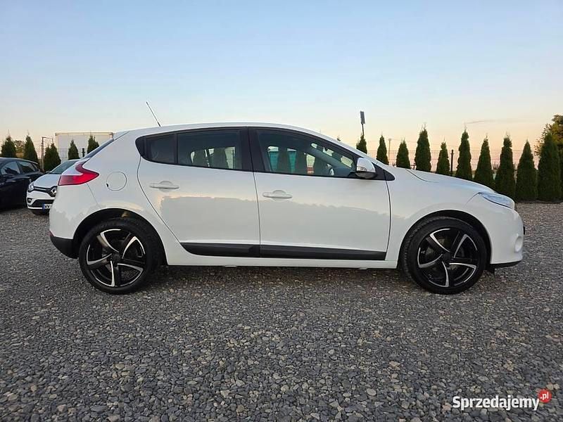 Używany Renault Mégane III 2009 Biały Hatchback
