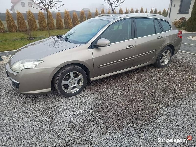 Używany Renault Laguna III 140 KM (102 kW) 2009 Beżowy Kombi