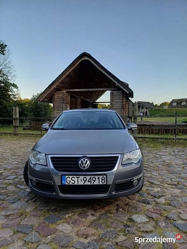 Używany 2005 VW Passat | 8700 zł (Dość drogi) - Obraz 1/4
