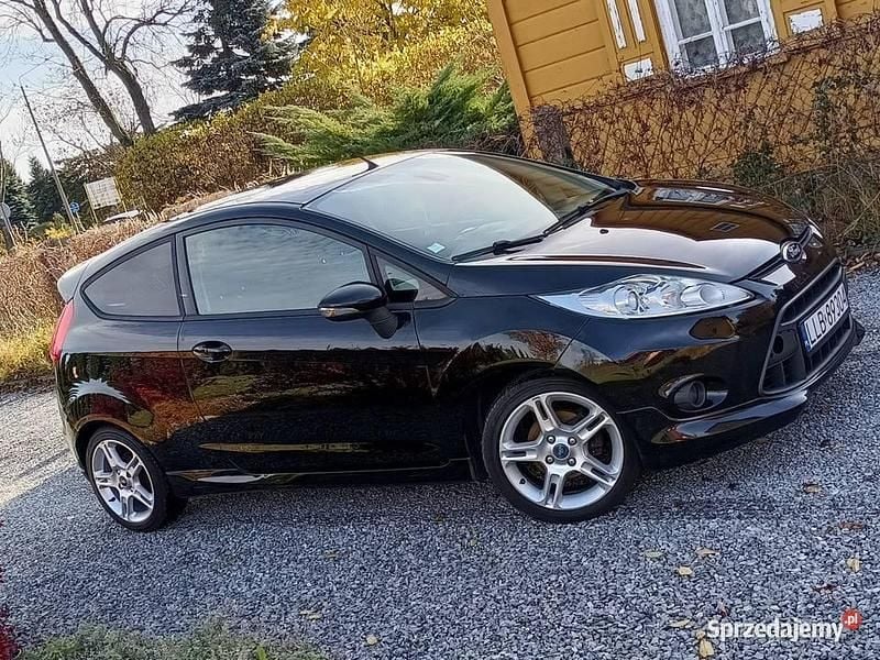 Używany Ford Fiesta Sport 2011 Czarny Hatchback