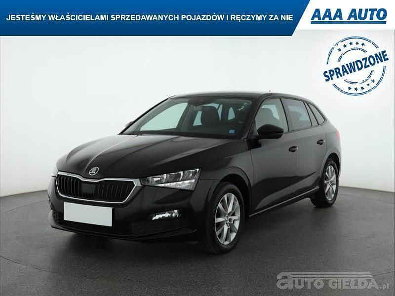 Używany Skoda Scala 2022 Czarny Hatchback