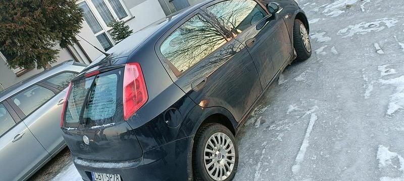 Używany Fiat Punto 2009 Niebieski Hatchback