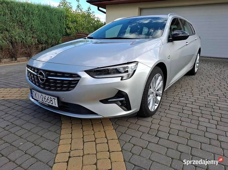 Srebrny Używany 2021 Opel Insignia Kombi | 65 900 zł (Dobra cena) - Obraz 1/4
