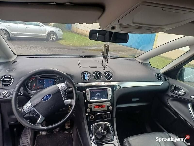 Używany Ford S-MAX S 2011 Minivan