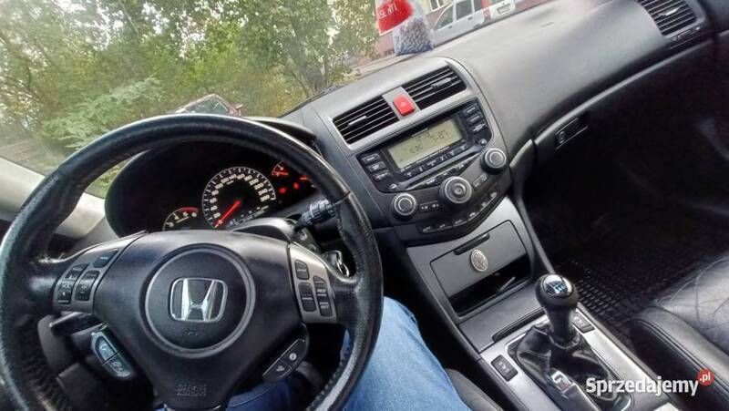 Srebrny Używany 2006 Honda Accord Kombi | 4200 zł (Dobra cena) - Obraz 1/4
