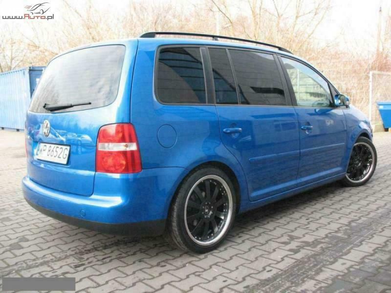 Używany VW Touran 100 KM (73 kW) 2004 Niebieski (metalik) Minivan