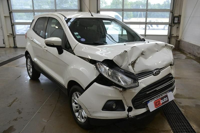 Biały Używany 2016 Ford Ecosport SUV | 10 500 zł - Obraz 1/4