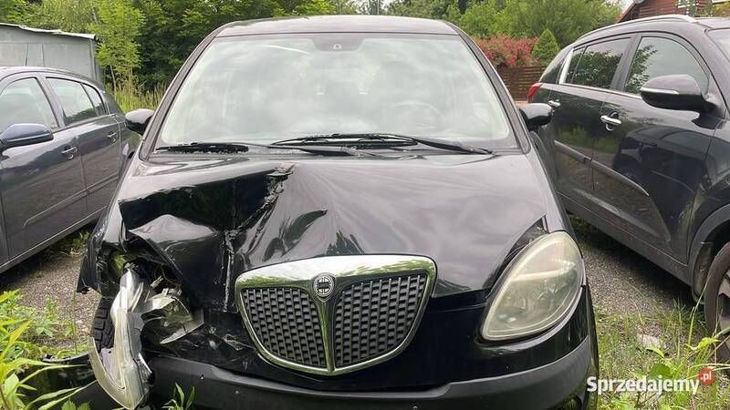 Używany Lancia Musa 2007 Czarny Minivan