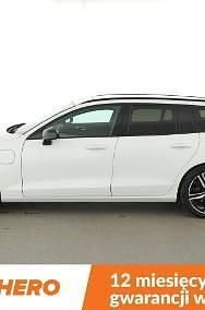 Używany Volvo V60 391 KM (287 kW) 2020 Biały Kombi