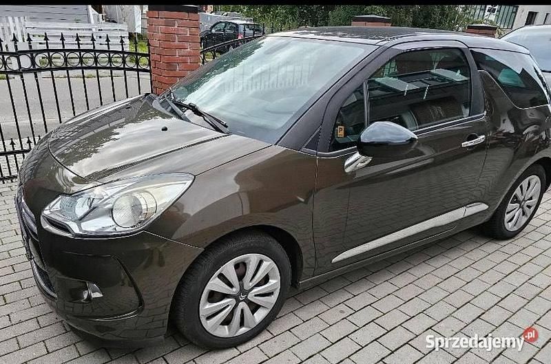 Brązowy Używany 2014 Citroën DS3 Hatchback | 19 900 zł (Uczciwa cena) - Obraz 1/4