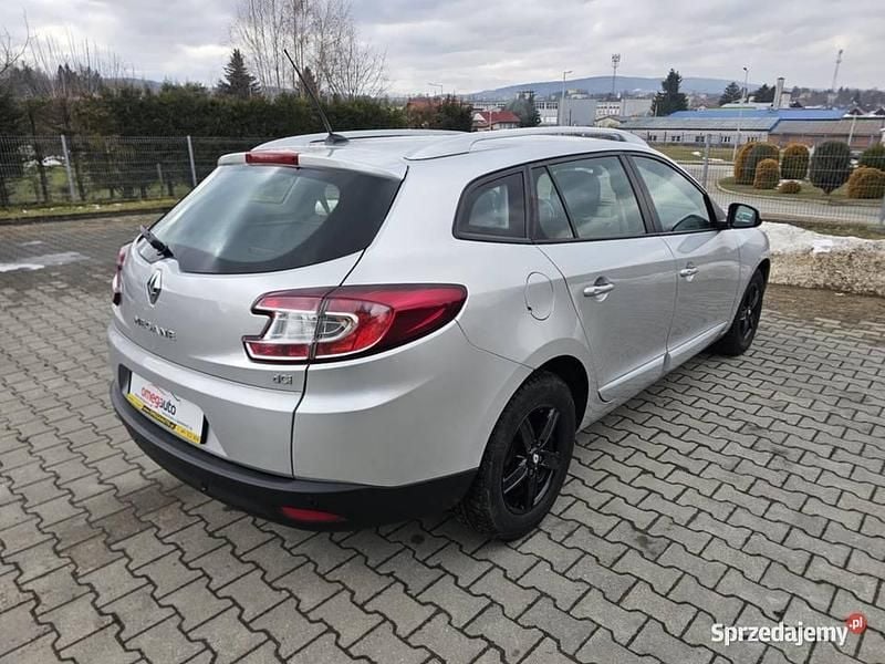 Używany Renault Mégane III 2013 Srebrny Kombi