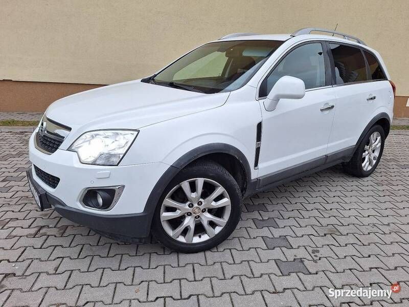 Używany Opel Antara 163 KM (119 kW) 2012 Biały SUV