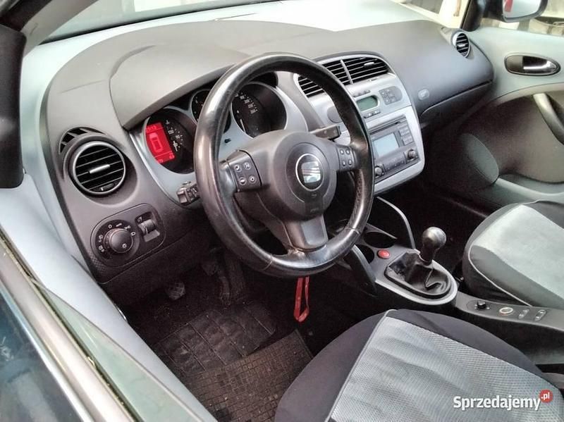 Używany Seat Toledo 2009 Granatowy