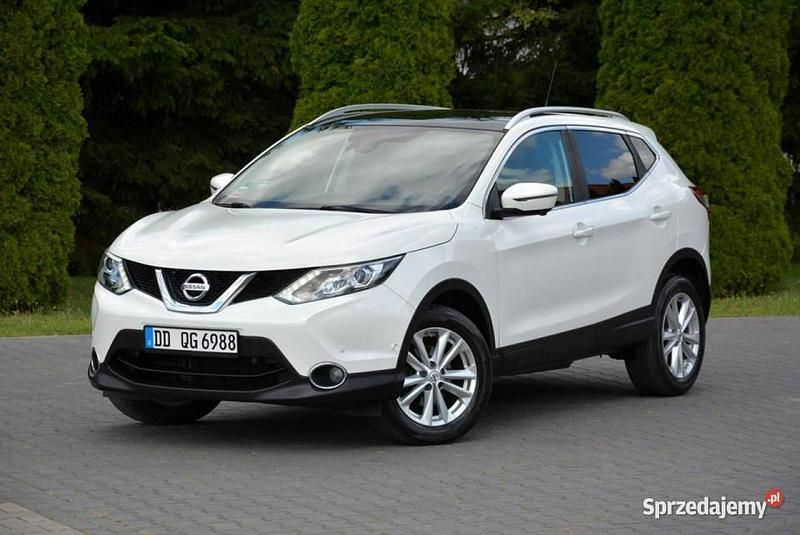 Biały Używany 2014 Nissan Qashqai 360º SUV | 39 900 zł (Uczciwa cena) - Obraz 1/4