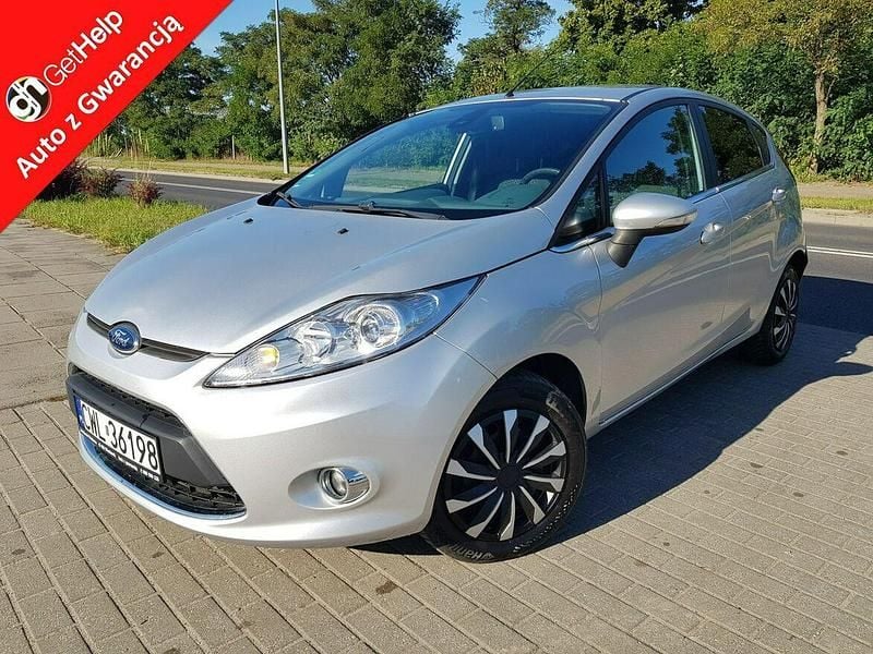 Srebrny Używany 2010 Ford Fiesta Hatchback | 11 500 zł (Uczciwa cena) - Obraz 1/4