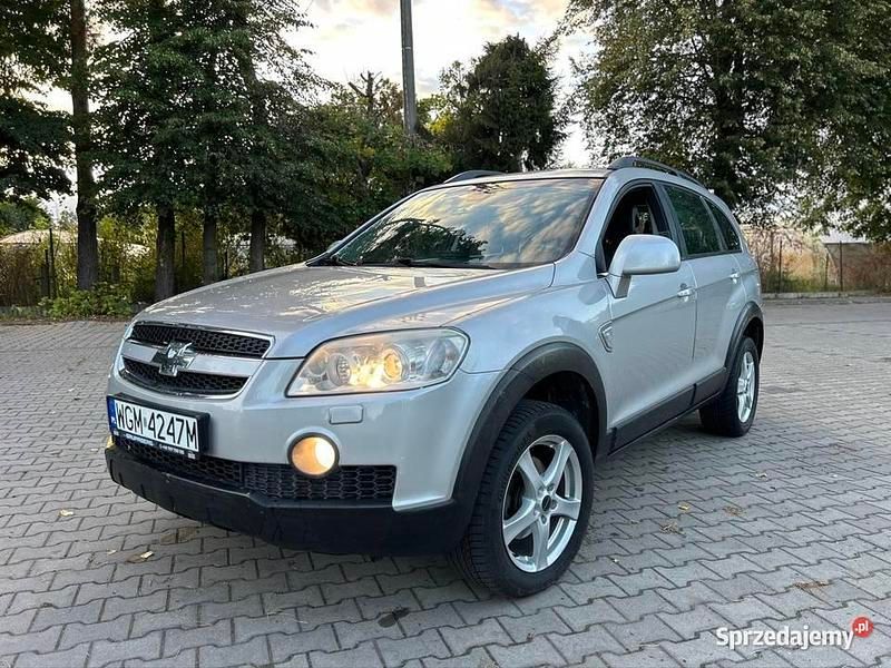 Srebrny Używany 2006 Chevrolet Captiva SUV | 22 900 zł (Drogi) - Obraz 1/4