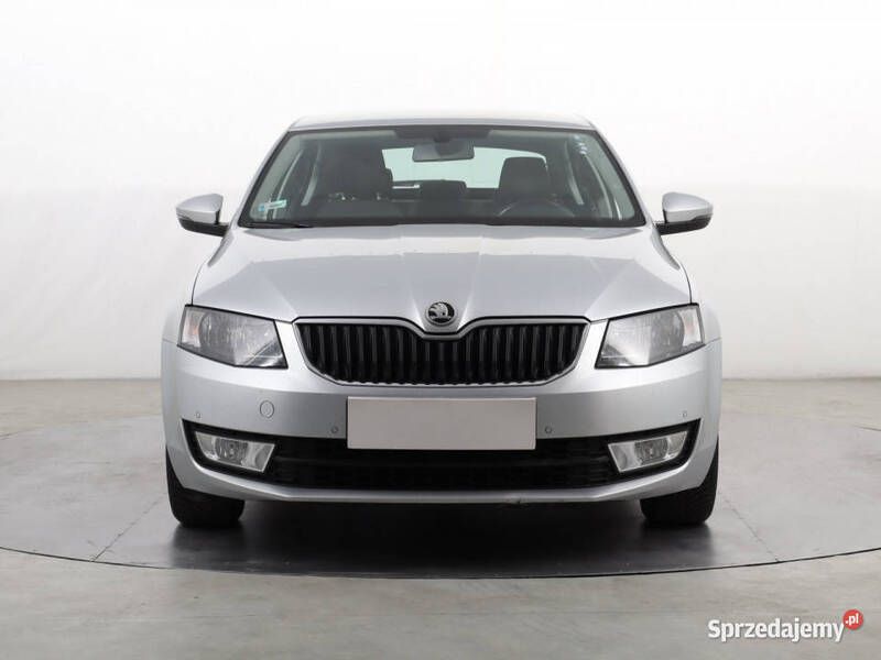 Srebrny Używany 2016 Skoda Octavia Hatchback | 35 999 zł (Uczciwa cena) - Obraz 1/4