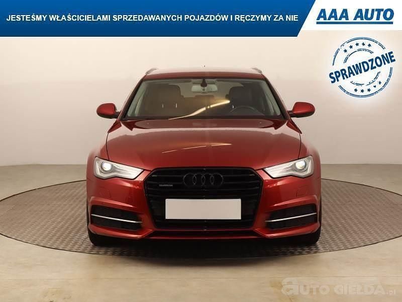 Używany Audi A6 2016 Czerwony