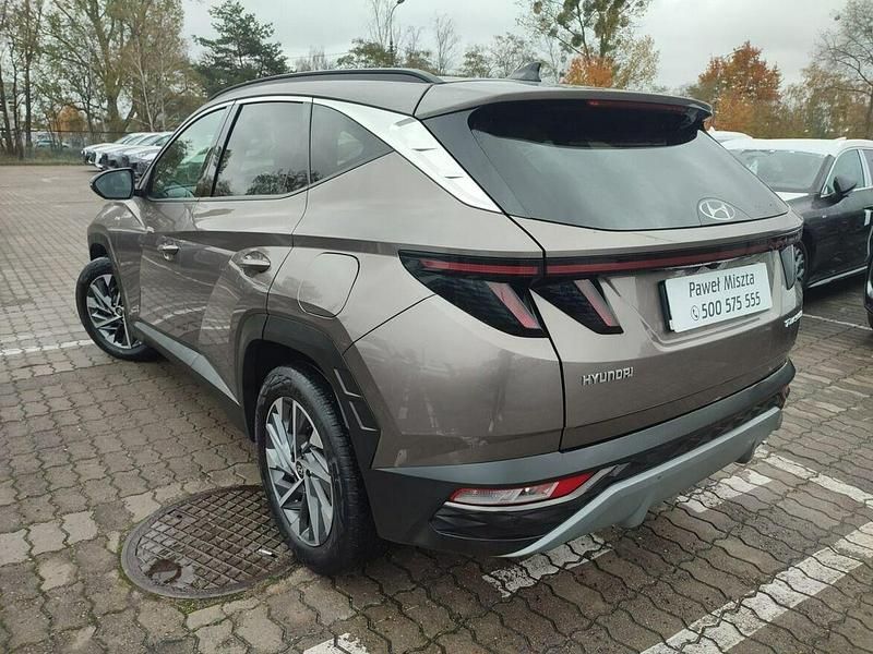 Używany Hyundai Tucson 150 KM (110 kW) 2021 Brązowy (metalik) SUV