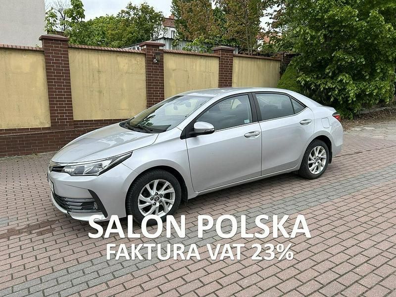 Srebrny (metalik) Używany 2017 Toyota Corolla Sedan/Limuzyna | 34 900 zł (Drogi) - Obraz 1/4