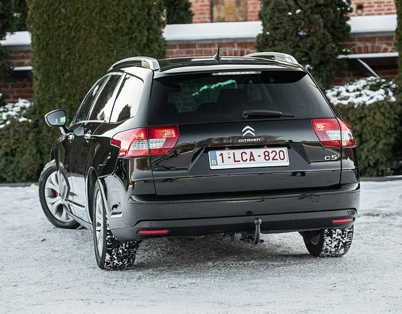 Używany Citroën C5 150 KM (110 kW) 2017 Czarny Kombi