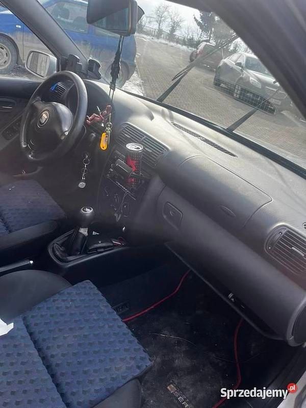 Używany Seat Toledo 1999 Srebrny Sedan/Limuzyna