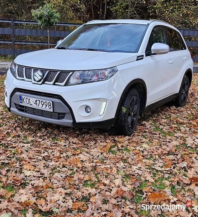 Biały Używany 2018 Suzuki Vitara SUV | 57 000 zł (Dobra cena) - Obraz 1/4