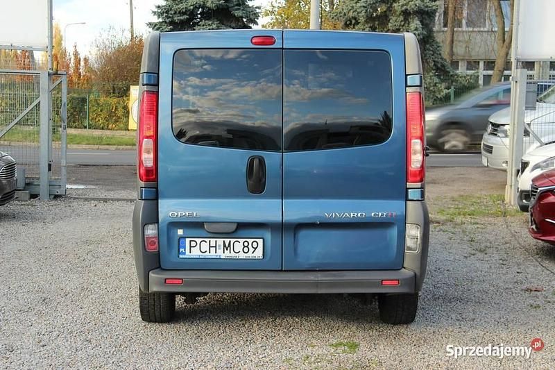 Używany Opel Vivaro 2013 Niebieski Minivan