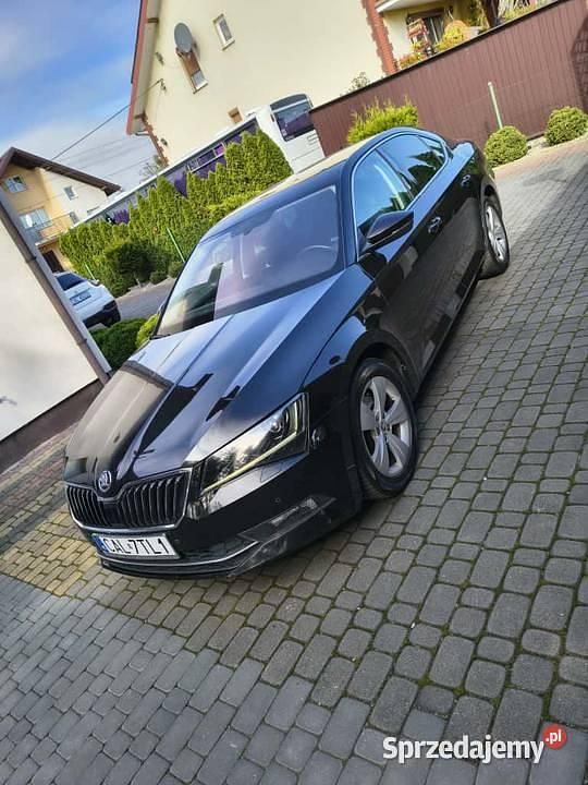 Używany 2017 Skoda Superb | 49 000 zł (Uczciwa cena) - Obraz 1/4