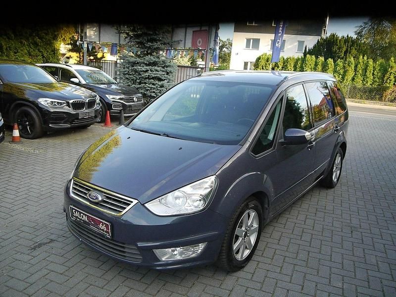 Używany Ford Galaxy 140 KM (102 kW) 2010 Grafitowy (metalik) Minivan