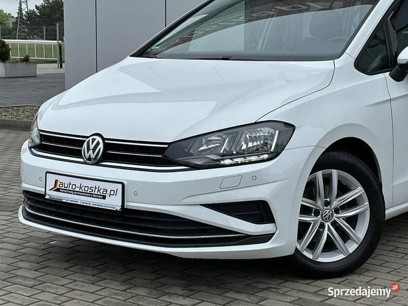 Biały Używany 2018 VW Golf VII Sedan/Limuzyna | 57 399 zł (Uczciwa cena) - Obraz 1/3