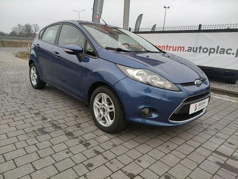 Niebieski Używany 2009 Ford Fiesta Hatchback | 16 500 zł (Uczciwa cena) - Obraz 1/4