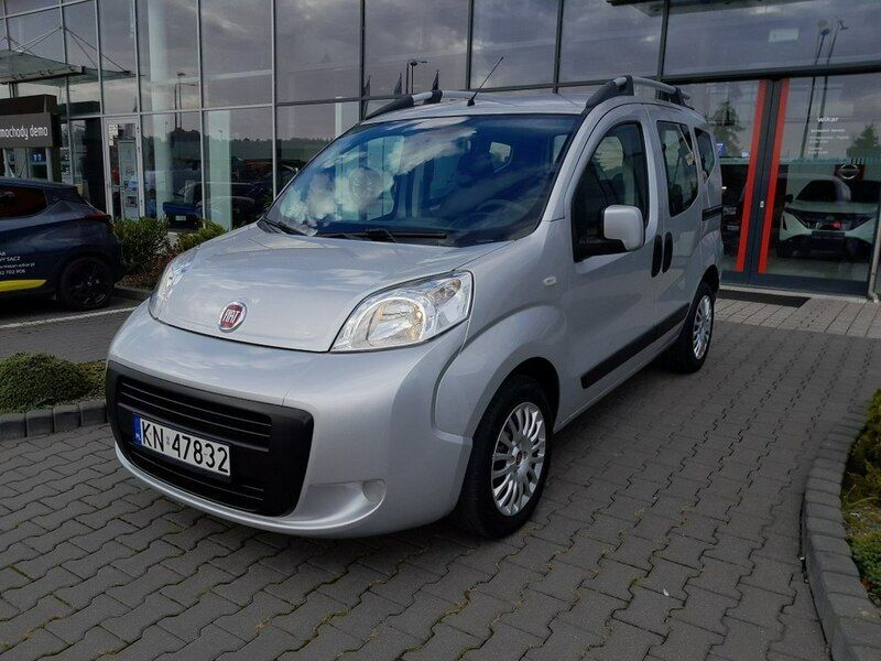 Srebrny Używany 2008 Fiat Fiorino Minivan | 13 500 zł - Obraz 1/4