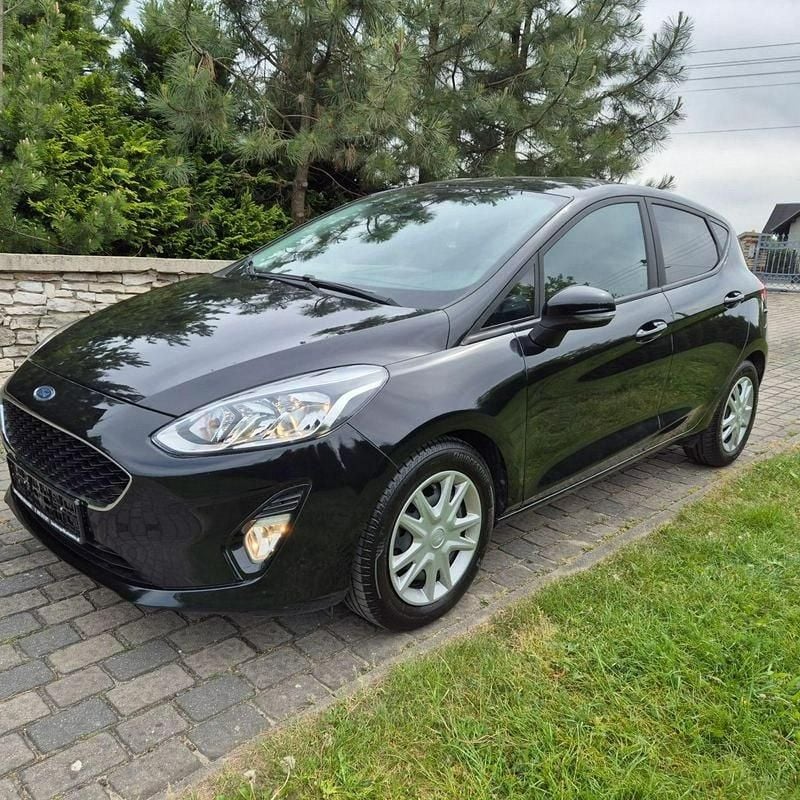 Czarny Używany 2018 Ford Fiesta Hatchback | 39 500 zł (Uczciwa cena) - Obraz 1/4