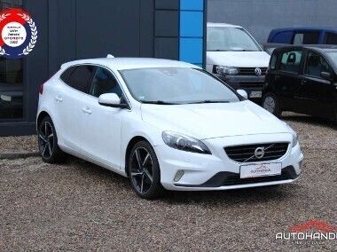 Inny kolor Używany 2015 Volvo V40 Kombi | 49 900 zł (Uczciwa cena) - Obraz 1/4