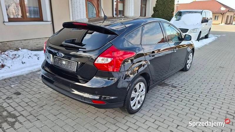 Używany Ford Focus 2011 Czarny Hatchback