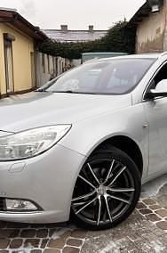 Używany Opel Insignia 131 KM (96 kW) 2013 Srebrny Kombi