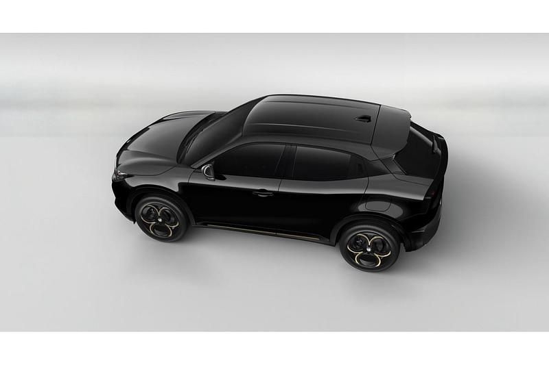 Nowe Alfa Romeo Junior 145 KM (106 kW) 2025 Lakier pastelowy czarny  tortora SUV