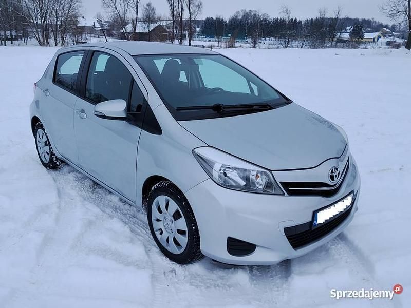Używany Toyota Yaris 2013 Hatchback