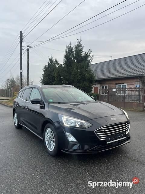Czarny Używany 2021 Ford Focus Sedan/Limuzyna | 45 900 zł (Dobra cena) - Obraz 1/4