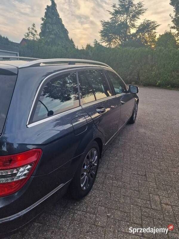 Używany Mercedes C200 2007 Grafitowy Sedan/Limuzyna