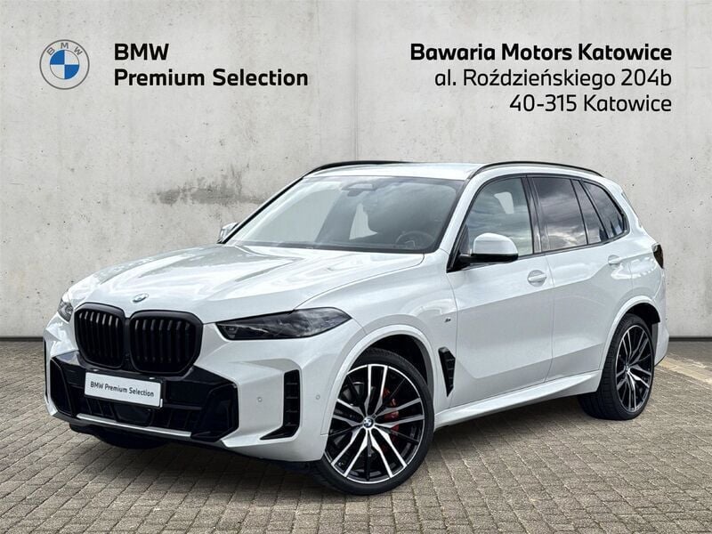 Biel mineralna metalizowany Używany 2024 BMW X5 Shadowline SUV | 439 900 zł - Obraz 1/3