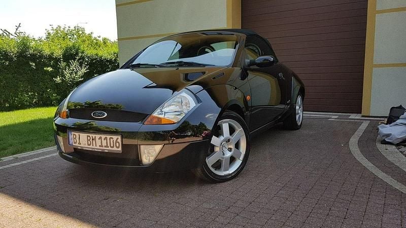 Czarny Używany 2003 Ford Ka Hatchback | 9900 zł - Obraz 1/1