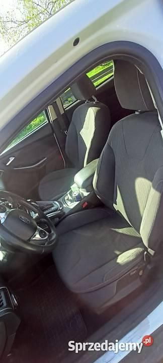 Używany Ford Focus 2011 Biały Kombi